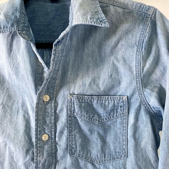 Chaps Ombré Denim Long Sleeve Button Up Shirt - Picture 2 of 6